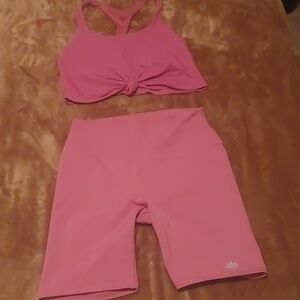 ALO Yoga Pink Sports Bra And Shorts Vibrant Bubblegum